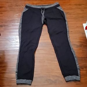 Lululemon Jogger Pants Black Grey Side